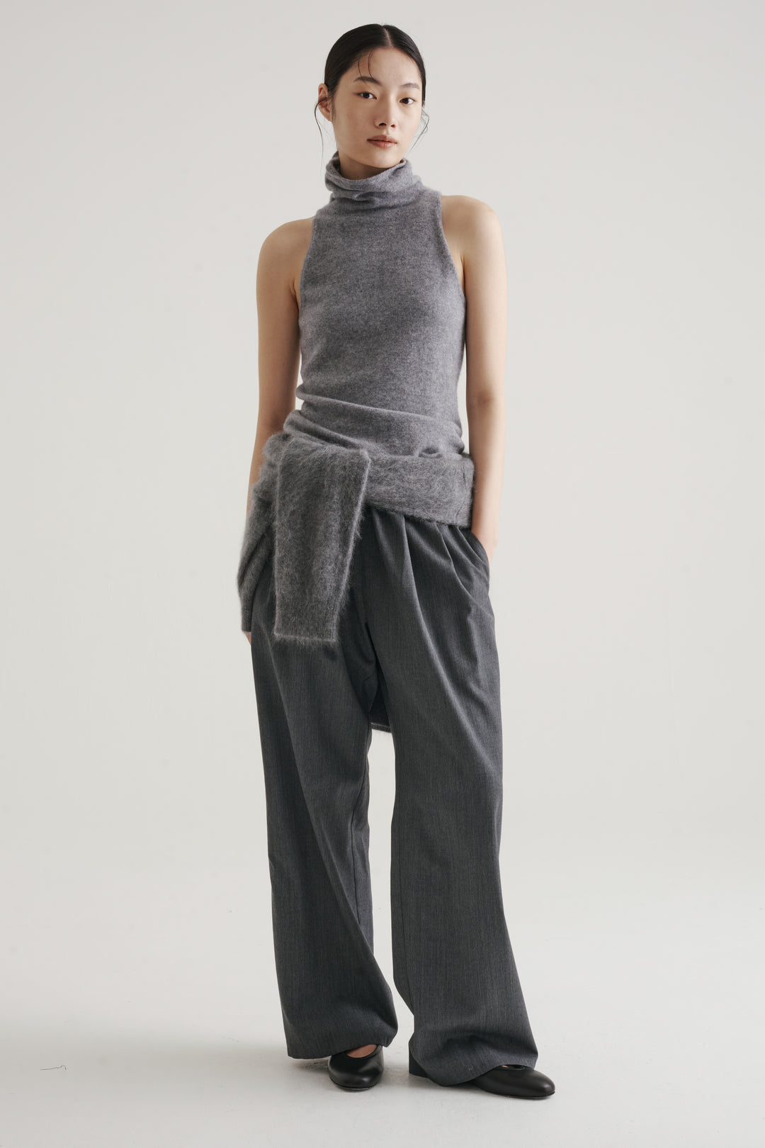 Wool Twill Drawcord Pants / Black