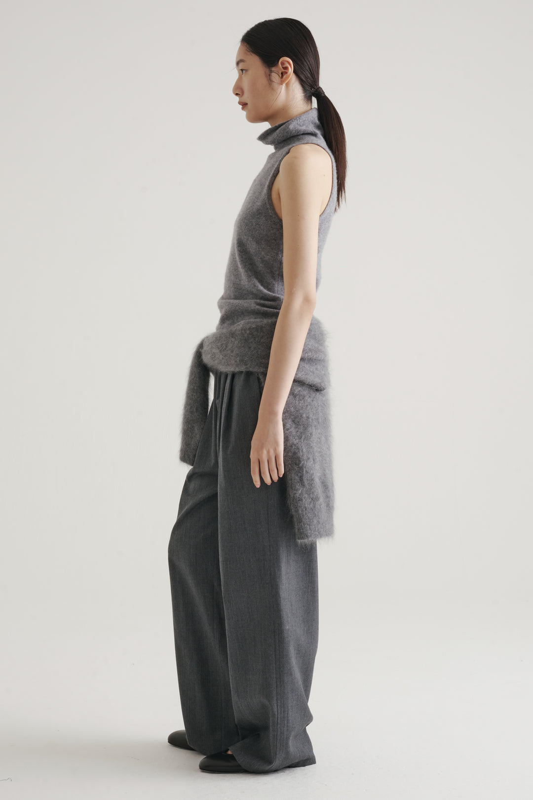 Wool Twill Drawcord Pants / Black