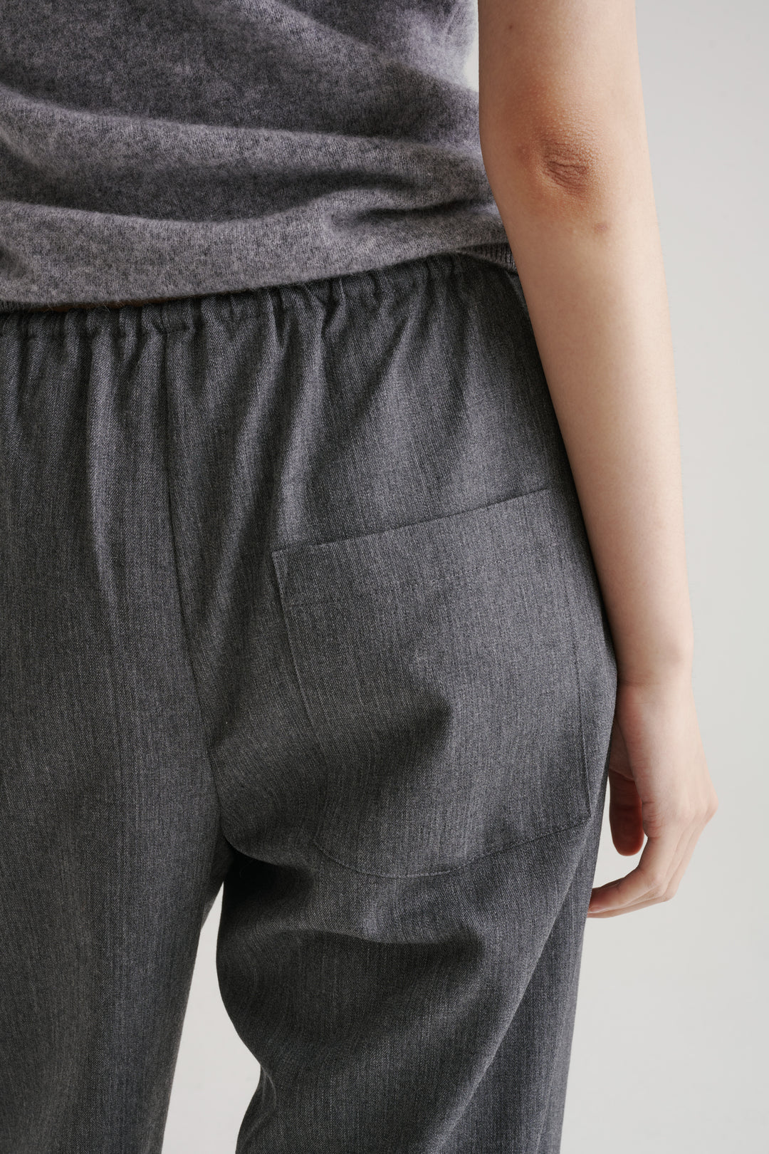 Wool Twill Drawcord Pants / Black