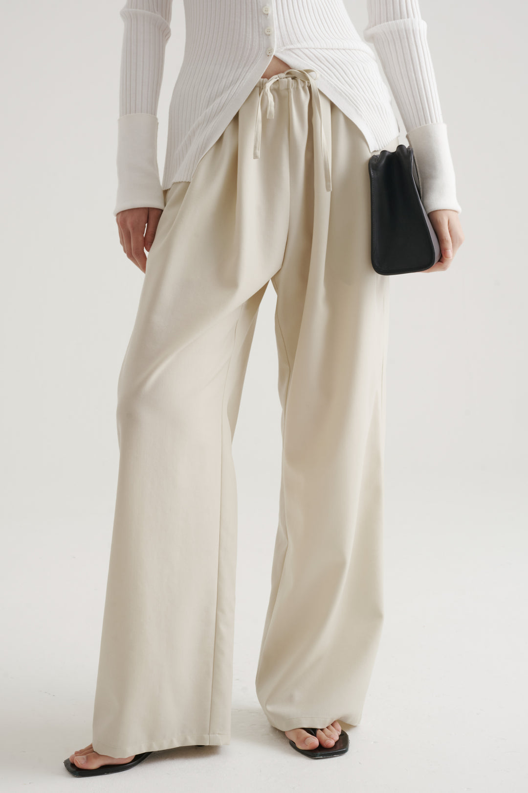 Wool Twill Drawcord Pants / Black