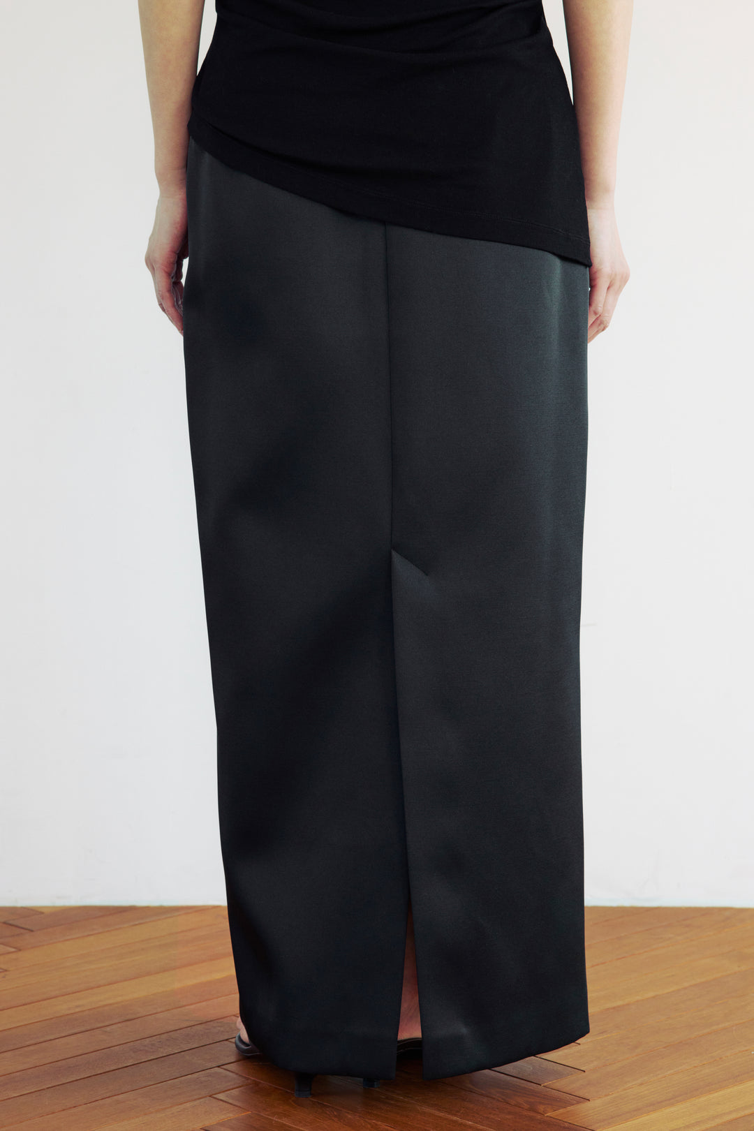 Double Satin Long Skirt / Brown
