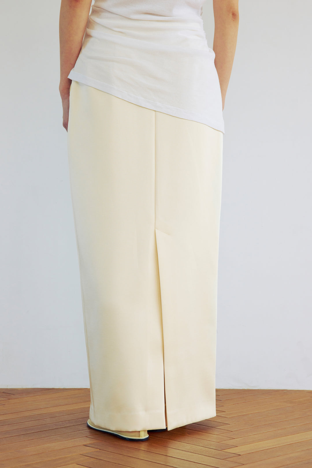 Double Satin Long Skirt / Brown