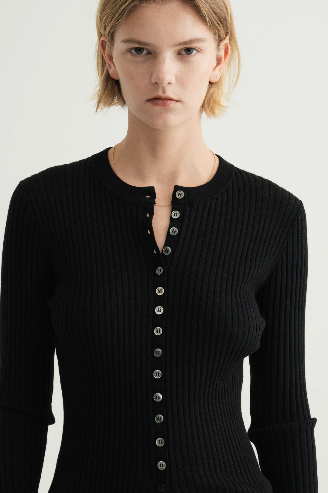 Wool Silk Long Sleeve Cardigan / Black