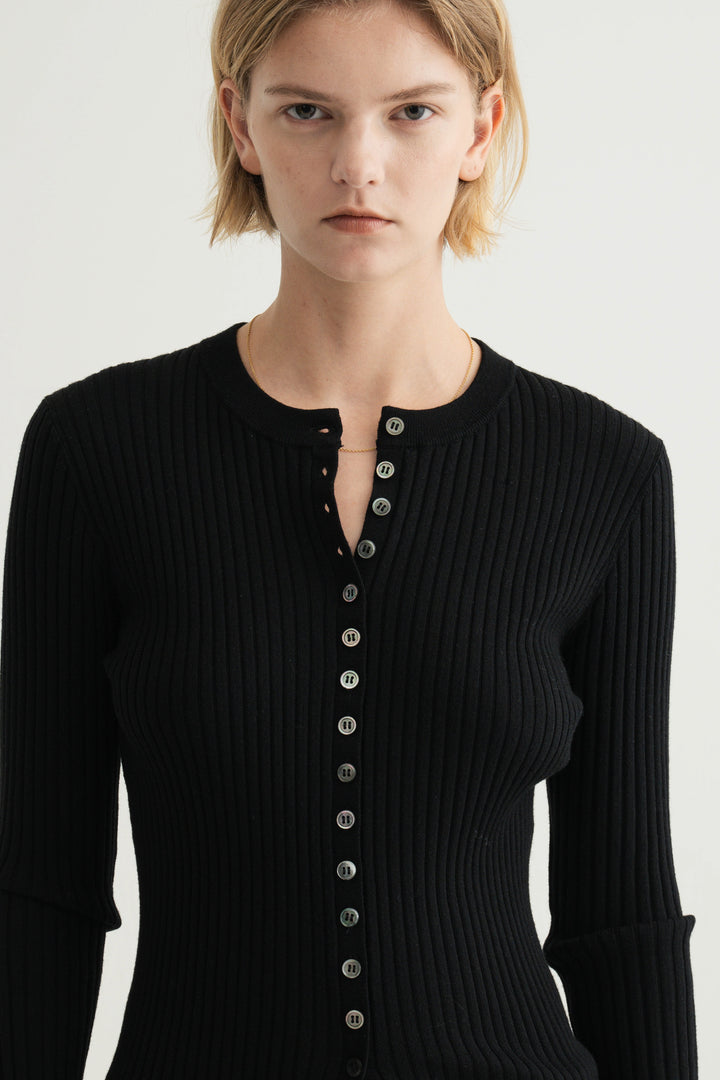 Wool Silk Long Sleeve Cardigan / Black
