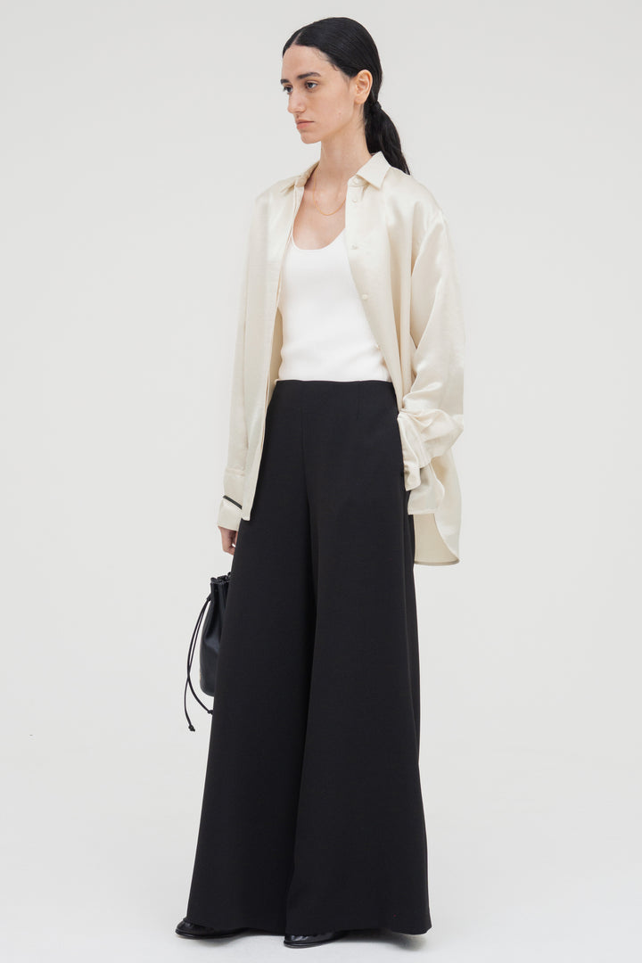 Flare Wide Trousers / Black