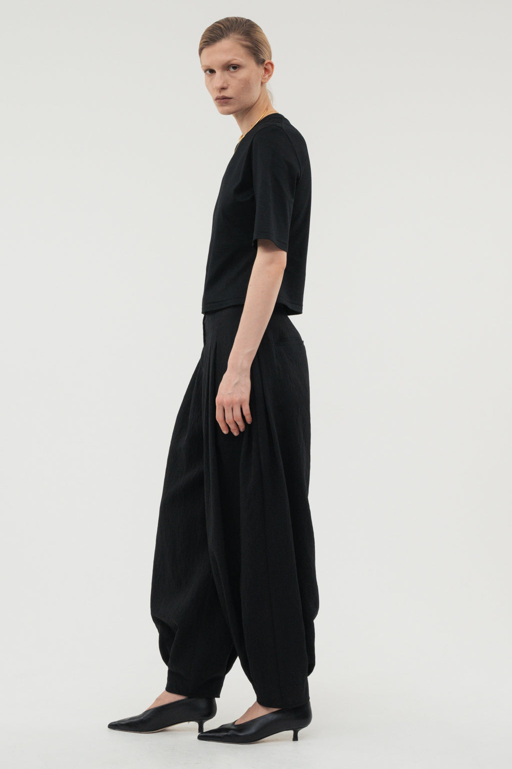 Balloon Tuck Easy Pants / White