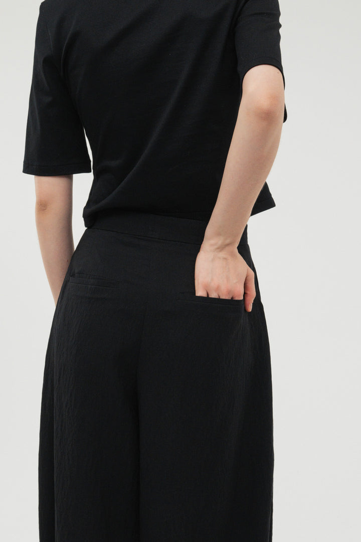 Balloon Tuck Easy Pants / Black