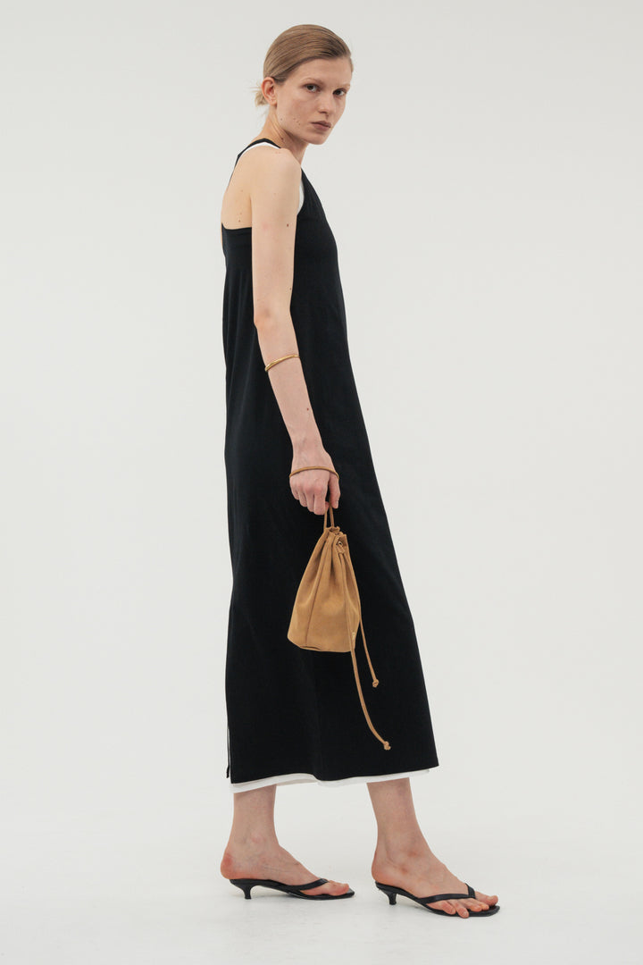 【coming soon】Back Curve Dress / White