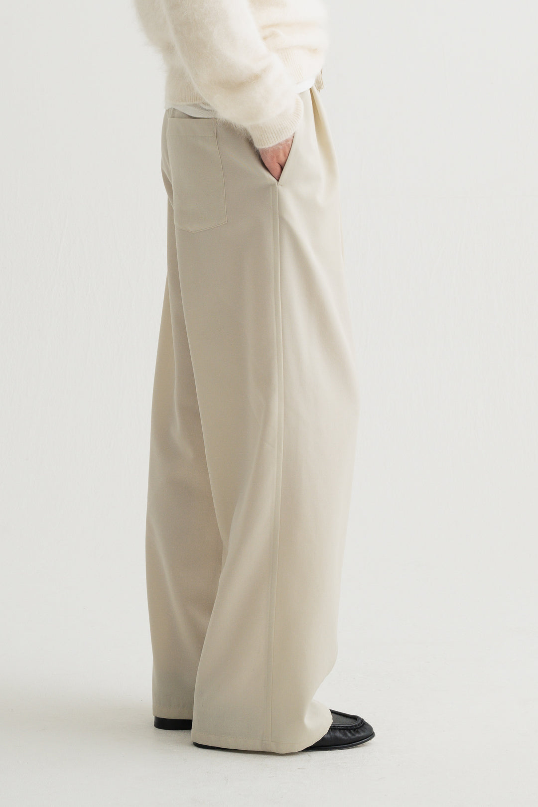 Wool Twill Drawcord Pants / Ivory