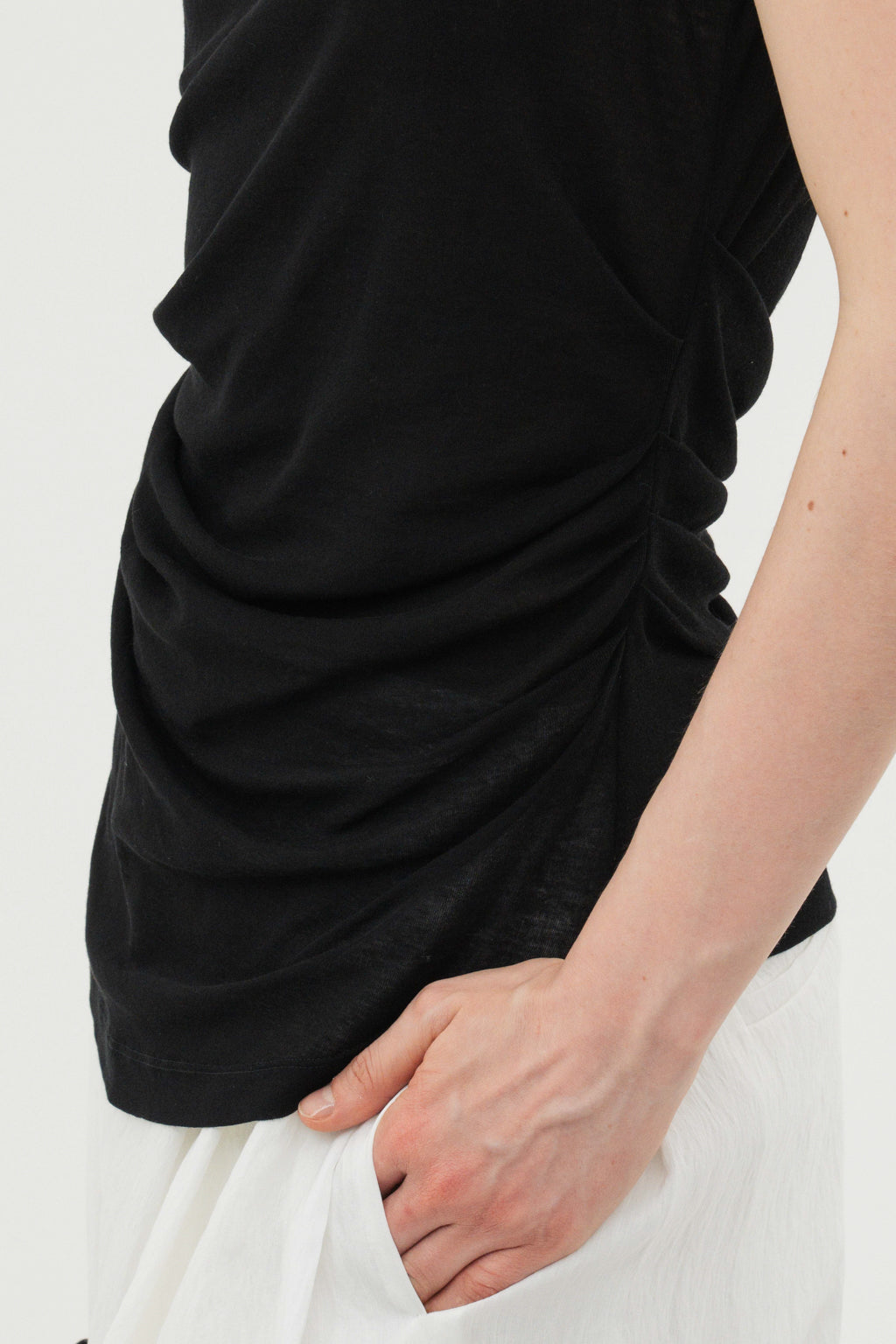 【coming soon】Drape Cut&Sew / White