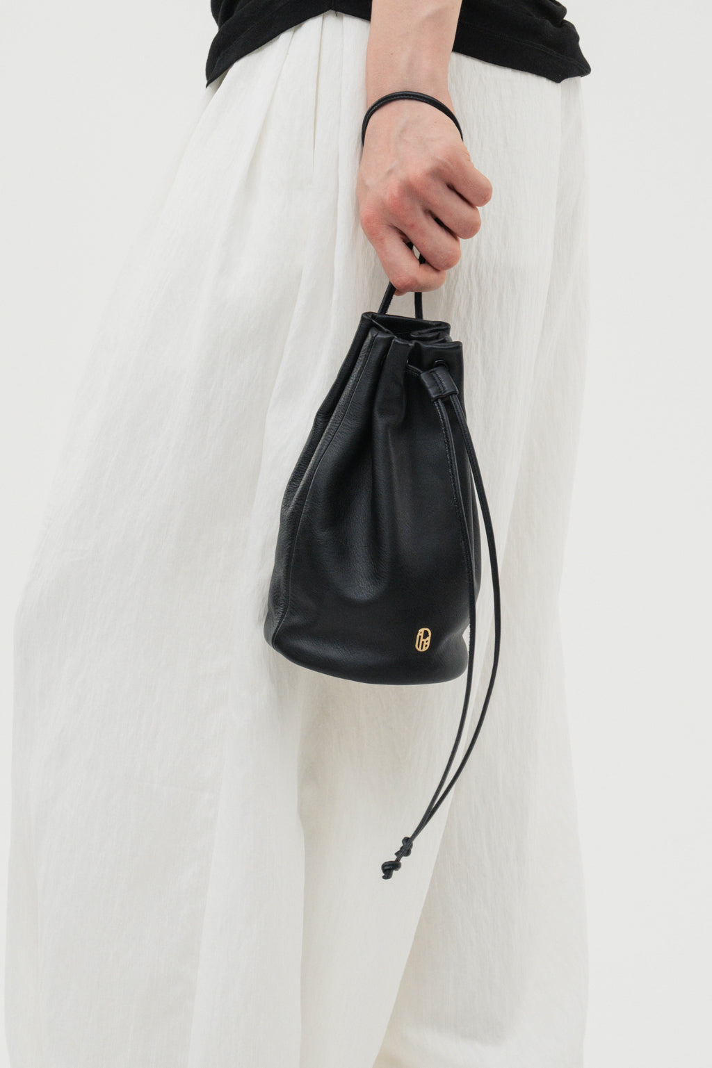 The Drawstring Pouch