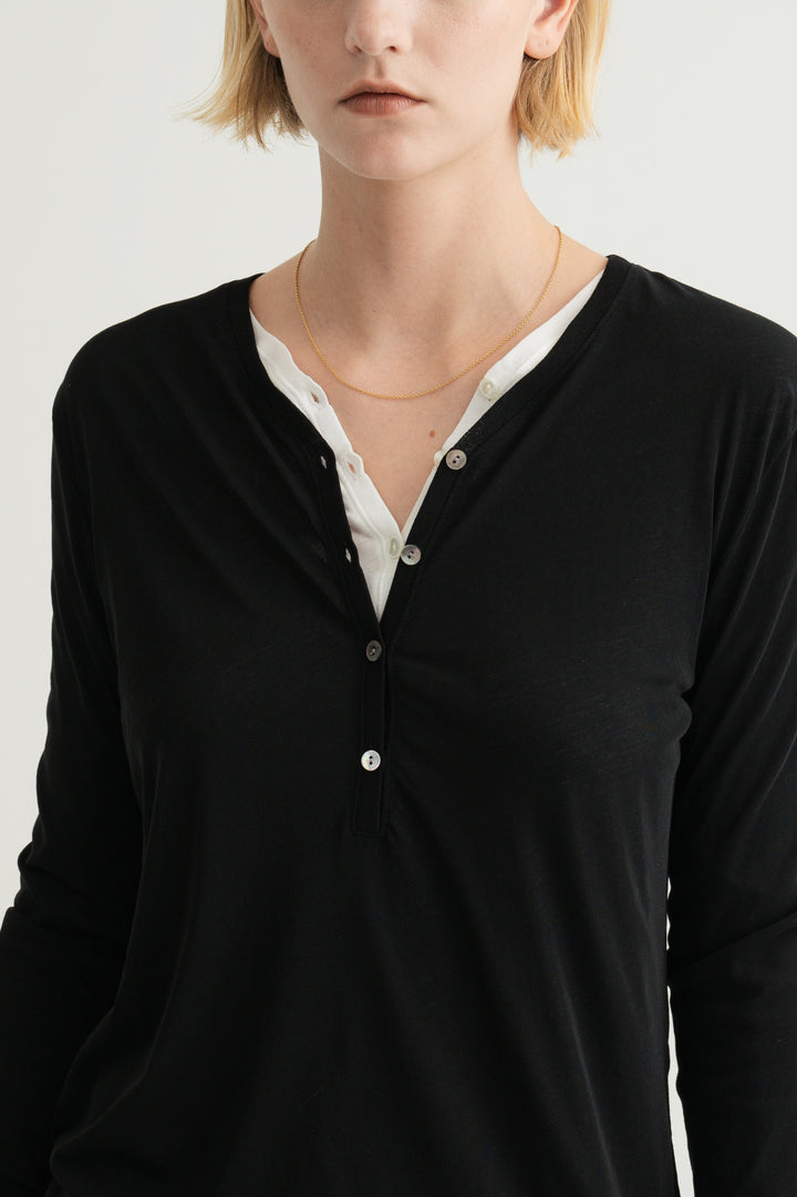Minimal Henley Long Sleeve / White