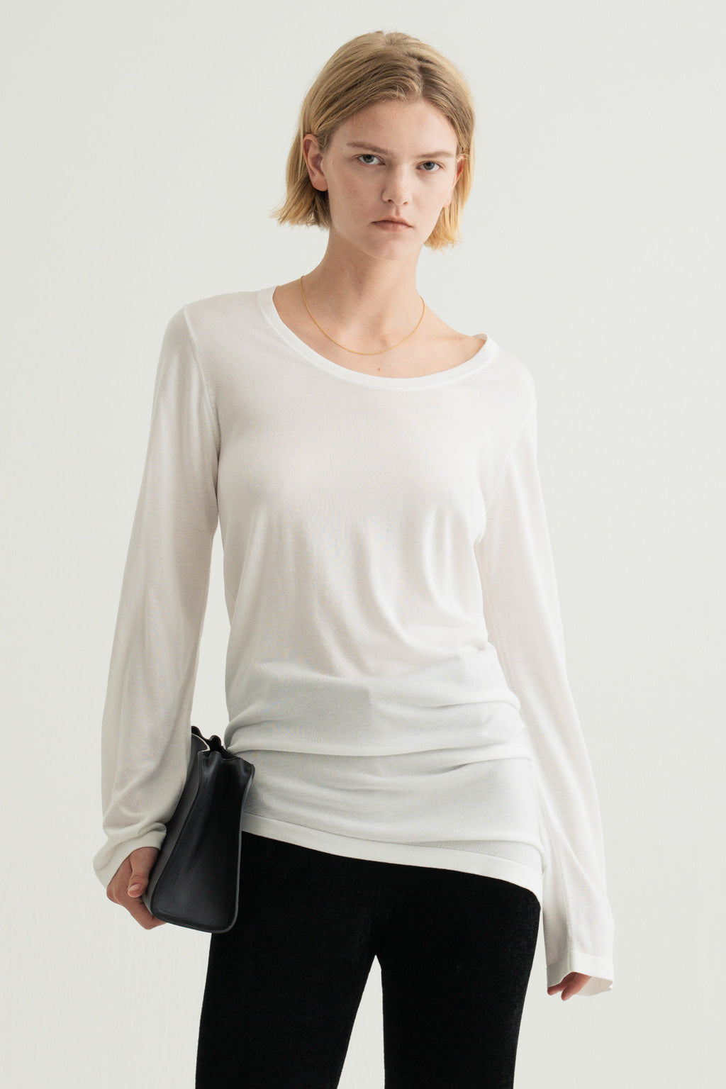 トップス (im) perf.Silk Drape Knit / White imperf Collection – (im)perf.