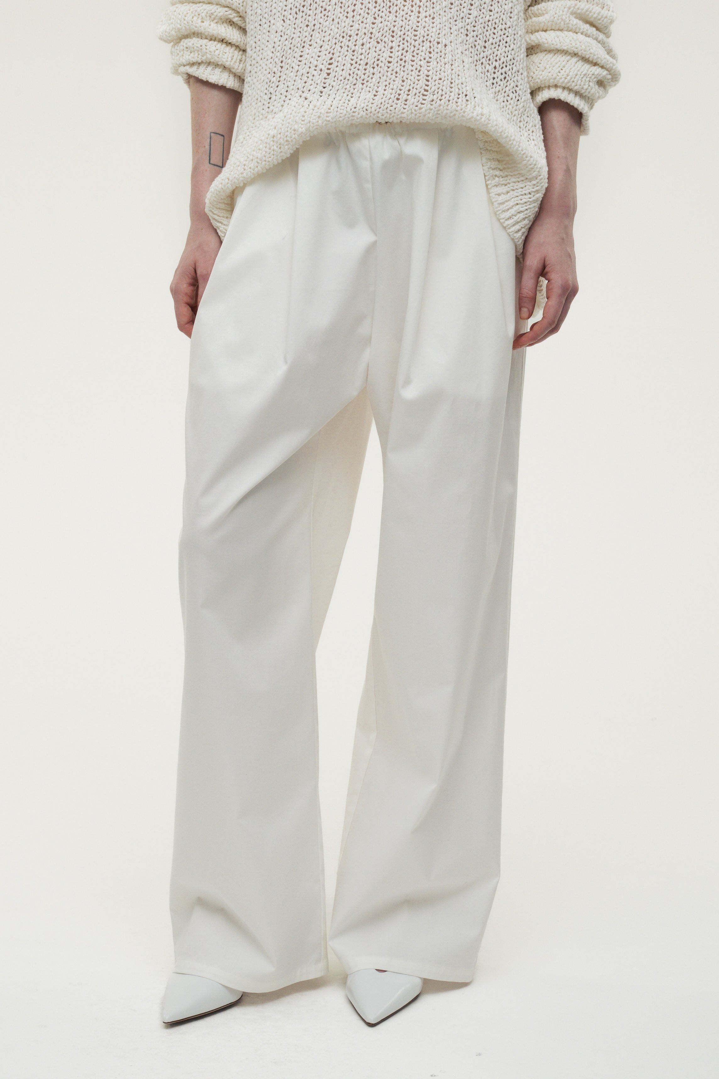 coming soon】Drawcord Pants / White – (im)perf.
