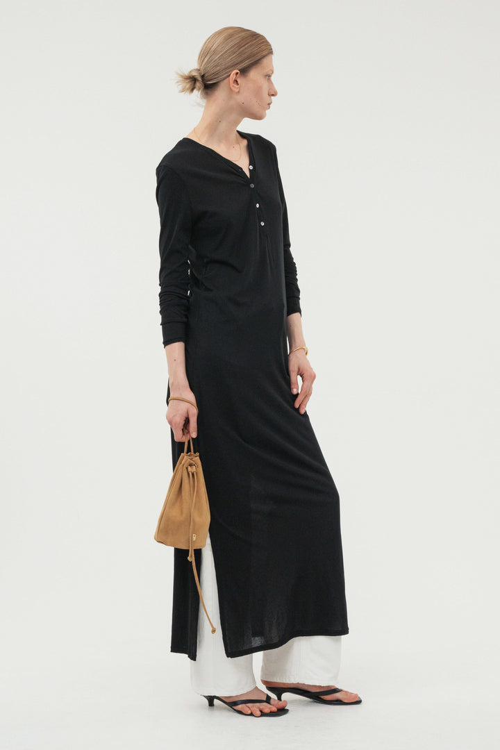 Minimal Henley Dress / Black