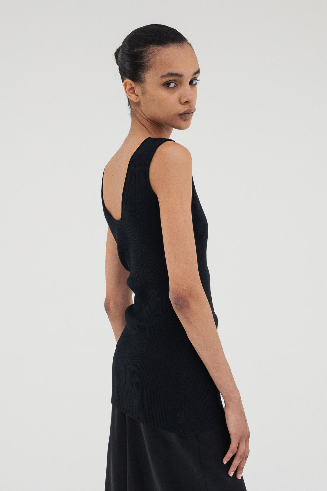 Modern Rib Tank Top / Black