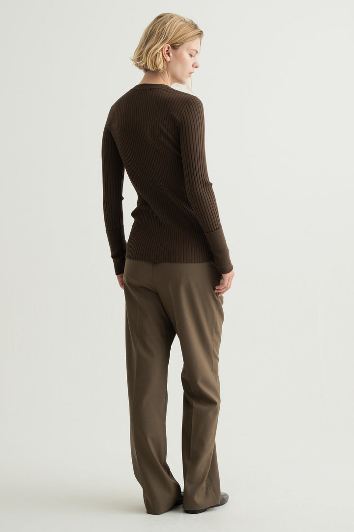 Virgin Wool Slim Straight Pants / Brown