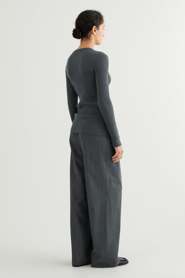 Wool Silk Long Sleeve Cardigan / Black