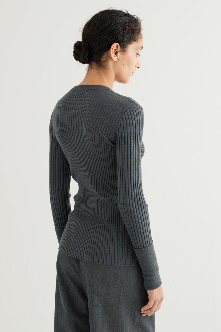 Wool Silk Long Sleeve Cardigan / Black