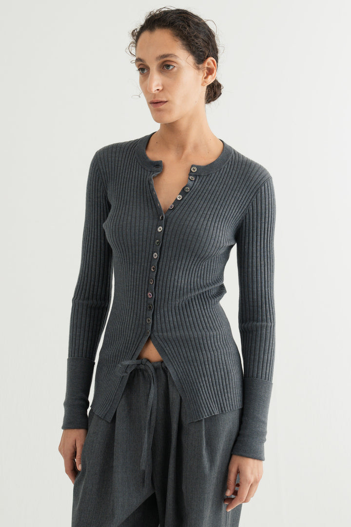 Wool Silk Long Sleeve Cardigan / Black