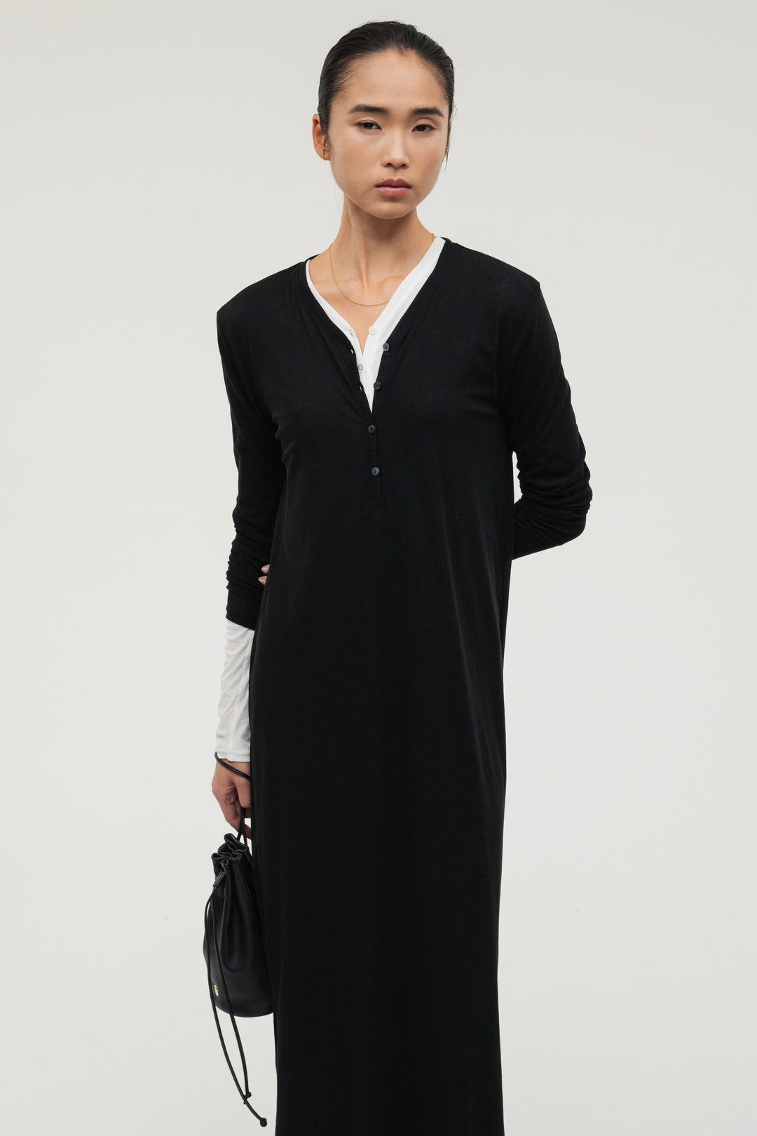Minimal Henley Dress / Black