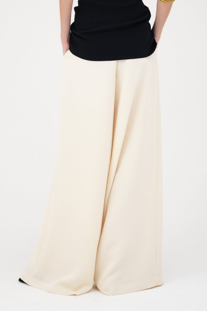 Flare Wide Trousers / Ecru