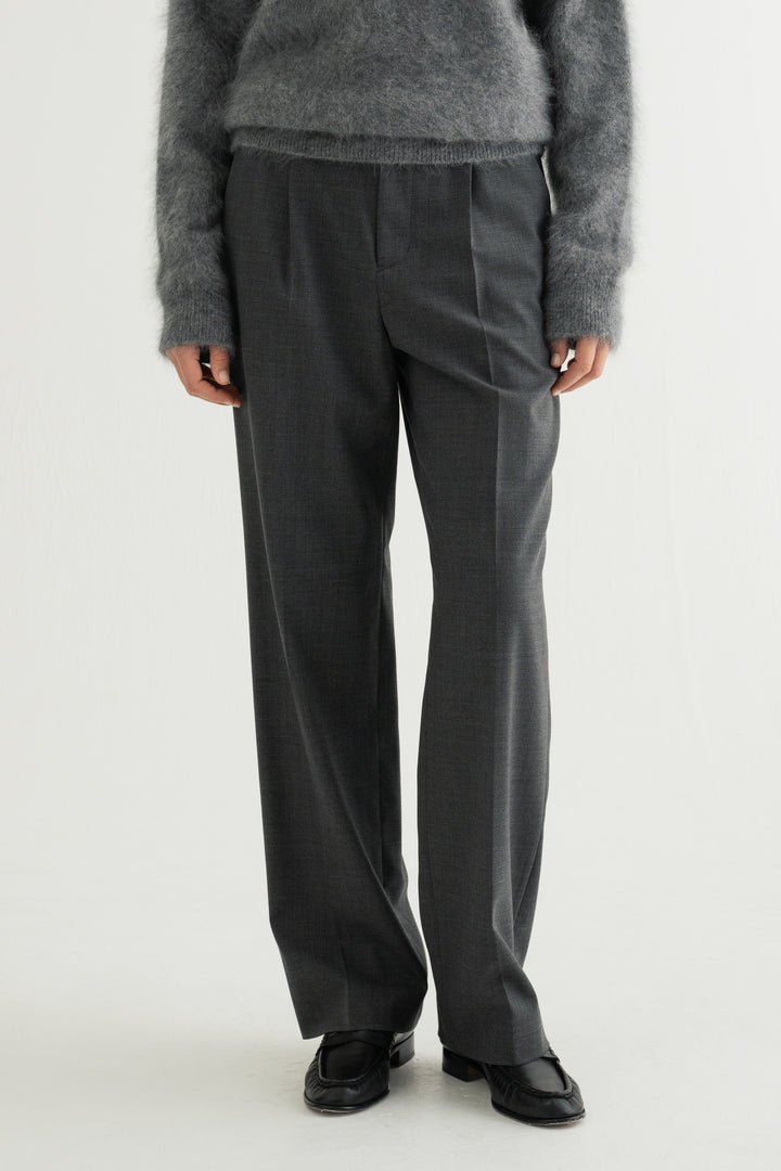 Virgin Wool Slim Straight Pants / Grey