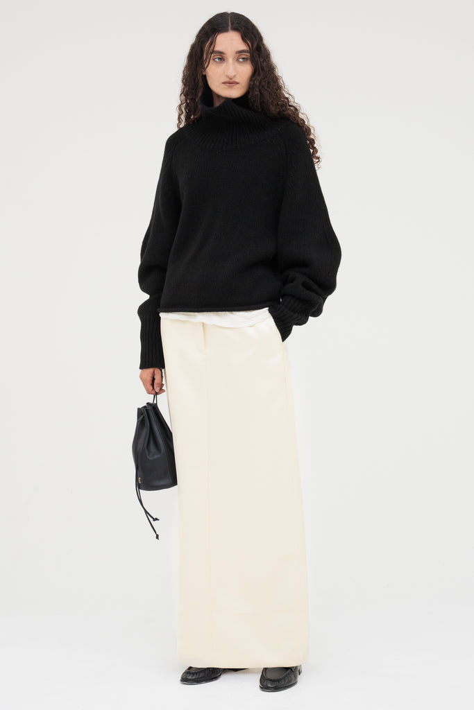 Double Satin Long Skirt / Ecru – (im)perf.