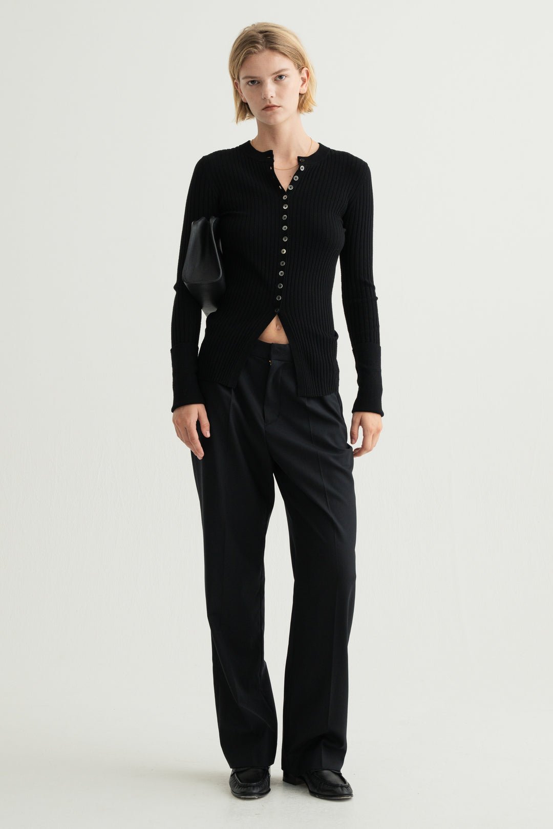 Virgin Wool Slim Straight Pants / Brown