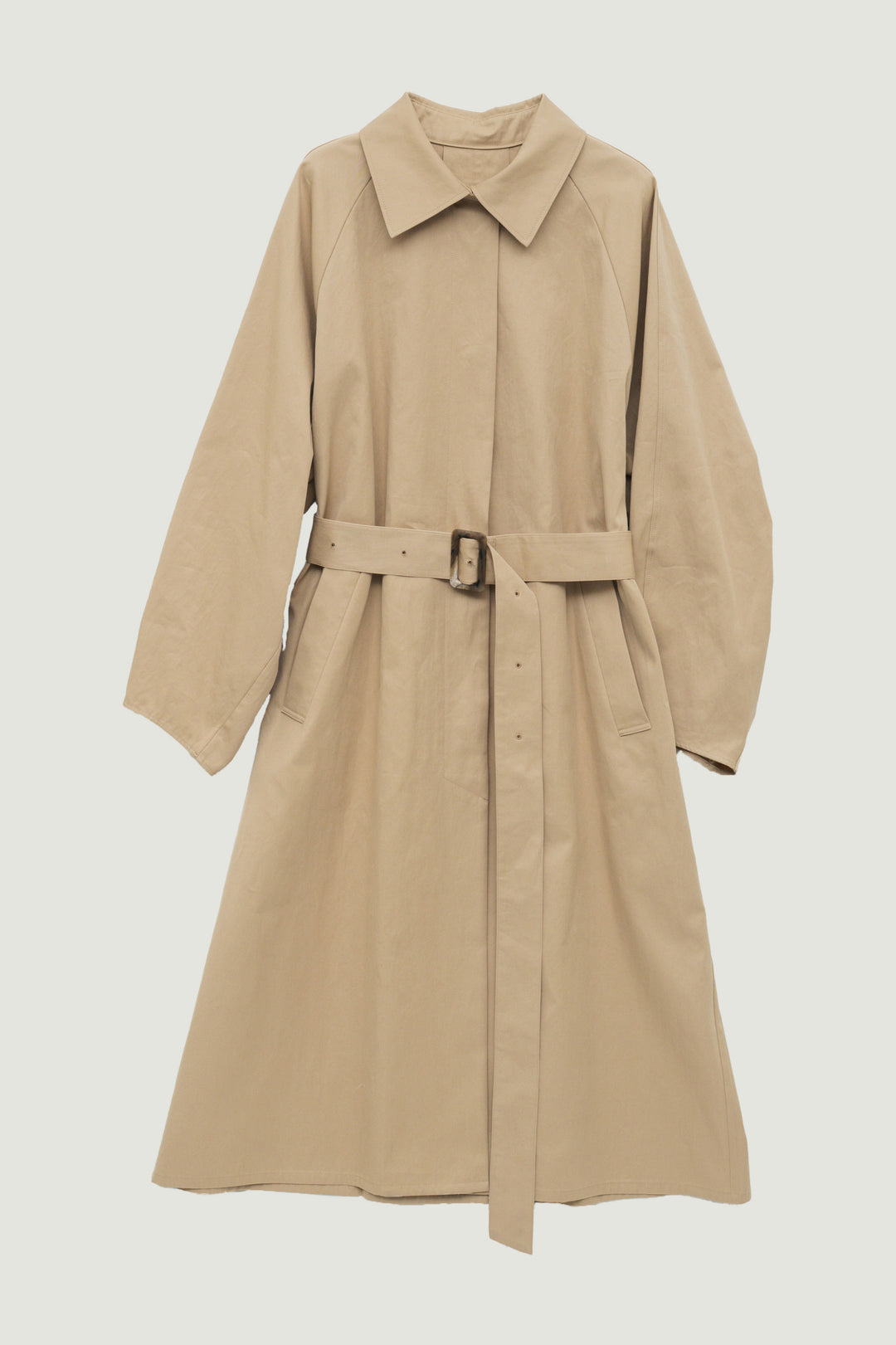 Solid Form Trench Coat / Beige